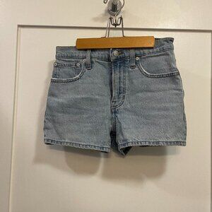 Madewell Perfect Jean Short - Light Wash
